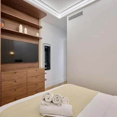 Louvre Museum By Prestige Apartment Paris
