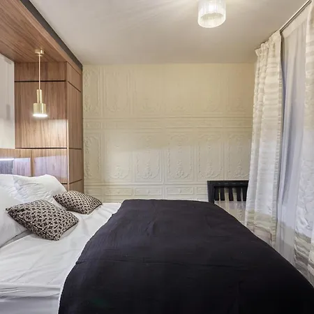 Louvre Museum By Prestige * パリ