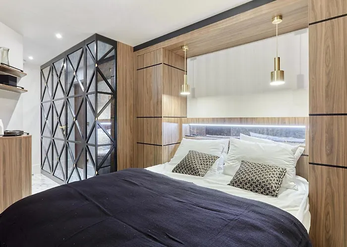 Louvre Museum By Prestige アパート